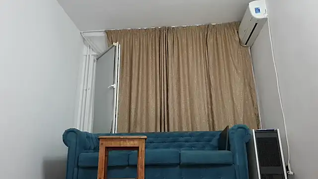 Snapshot of BLOND_GOD chatting on July 5, 9:44 pm BLOND GOD online show from July 5, 9:44 pm