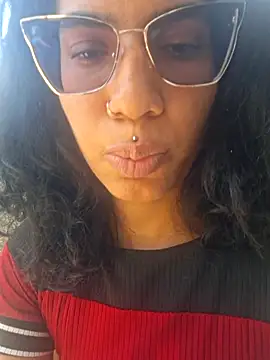 RavenShyfit online show from November 9, 3:21 pm