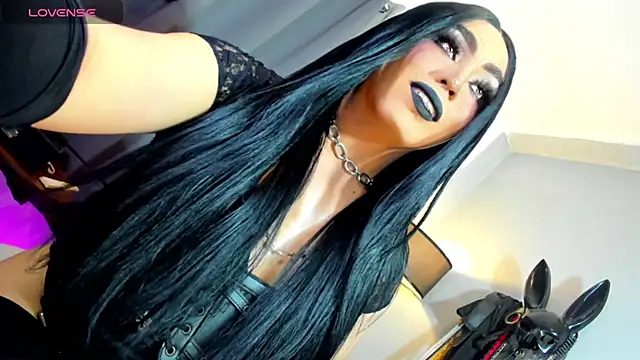 MagnaCumLoader17 online show from October 28, 11:18 pm