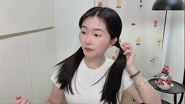 Rosalind xixi online show from May 9, 1:33 am
