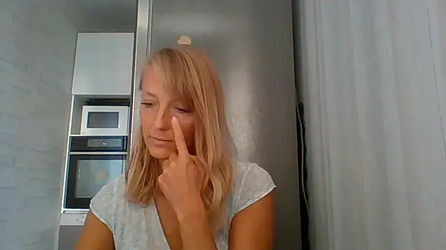 Vexxaa online show from September 13, 1:11 pm