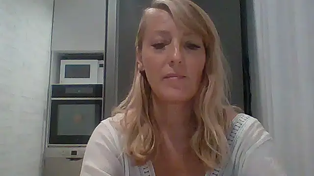 Vexxaa online show from October 4, 4:16 pm