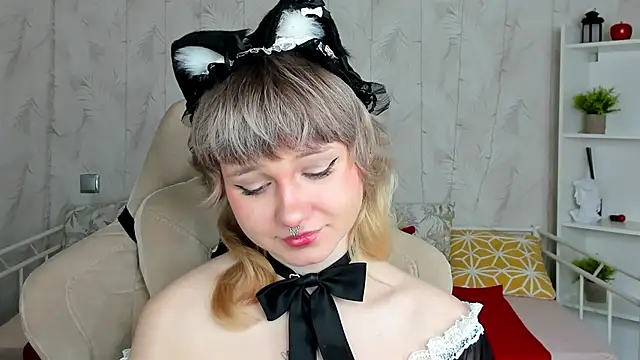 Tori Cutie online show from March 14, 12:06 am