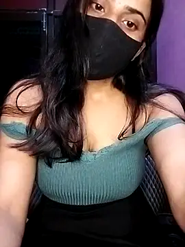 Snapshot of Amisha2 chatting on October 5, 5:22 pm Amisha2 online show from October 5, 5:22 pm