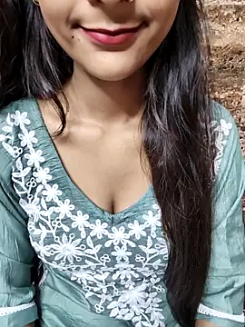 Indian-Aleena online show from October 10, 3:55 pm