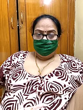 heera-rani online show from May 3, 12:55 pm