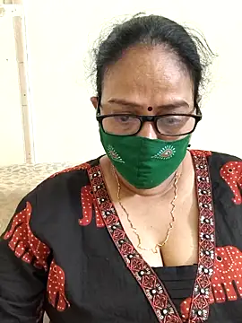 Snapshot of heera-rani chatting on May 15, 7:15 am heera-rani online show from May 15, 7:15 am