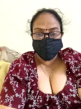 Snapshot of heera-rani chatting on May 16, 7:05 am heera-rani online show from May 16, 7:05 am