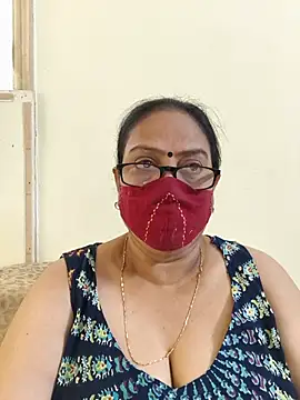 Snapshot of heera-rani chatting on May 26, 4:52 am heera-rani online show from May 26, 4:52 am