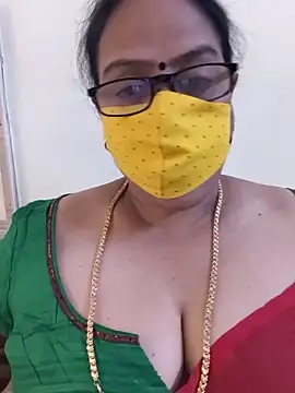 Snapshot of heera-rani chatting on June 3, 4:15 am heera-rani online show from June 3, 4:15 am