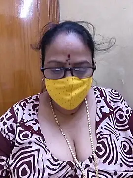 Snapshot of heera-rani chatting on June 13, 6:11 am heera-rani online show from June 13, 6:11 am