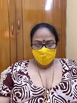 Snapshot of heera-rani chatting on June 14, 6:15 am heera-rani online show from June 14, 6:15 am