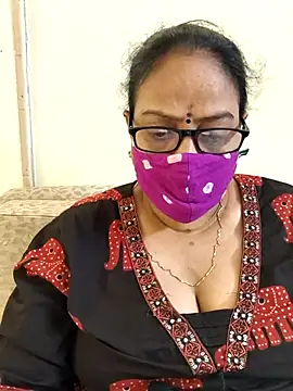Snapshot of heera-rani chatting on June 25, 5:12 am heera-rani online show from June 25, 5:12 am