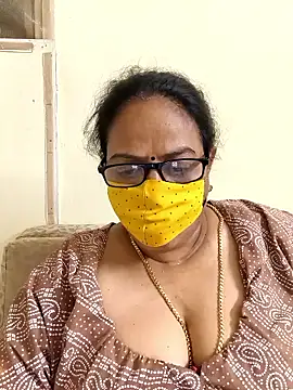 Snapshot of heera-rani chatting on June 29, 1:44 pm heera-rani online show from June 29, 1:44 pm