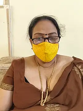 Snapshot of heera-rani chatting on July 5, 4:19 am heera-rani online show from July 5, 4:19 am