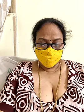 Snapshot of heera-rani chatting on July 22, 1:25 pm heera-rani online show from July 22, 1:25 pm