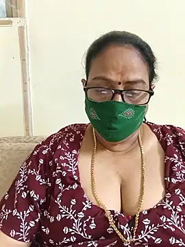 Snapshot of heera-rani chatting on July 24, 12:47 pm heera-rani online show from July 24, 12:47 pm