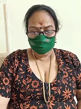 Snapshot of heera-rani chatting on July 28, 3:21 pm heera-rani online show from July 28, 3:21 pm