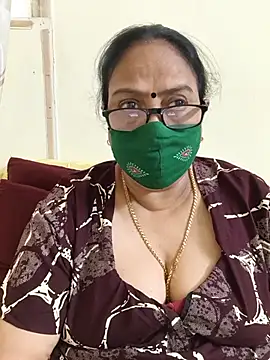 Snapshot of heera-rani chatting on July 29, 9:40 am heera-rani online show from July 29, 9:40 am