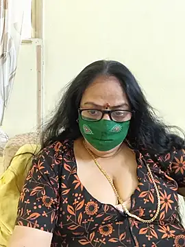 Snapshot of heera-rani chatting on July 31, 6:13 am heera-rani online show from July 31, 6:13 am