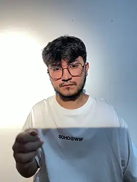 DanteRushh online show from March 6, 8:27 pm