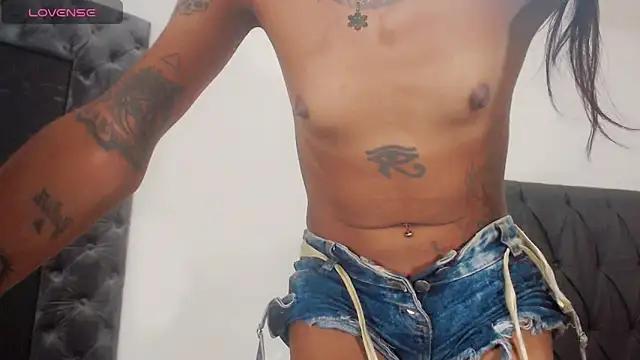 deborahotts online show from December 5, 3:41 pm