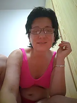 Snapshot of Vera_Elle chatting on July 14, 2:05 am Vera Elle online show from July 14, 2:05 am