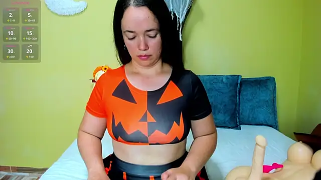 loreen grey online show from October 27, 8:13 pm