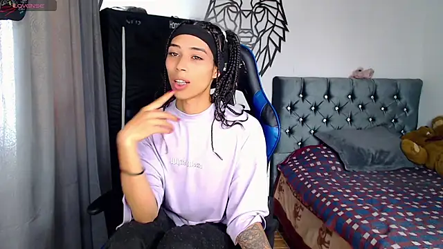 Snapshot of Sweet-Cris chatting on September 19, 2:40 pm Sweet-Cris online show from September 19, 2:40 pm