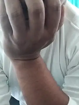 hunk28 6 online show from November 3, 6:14 am