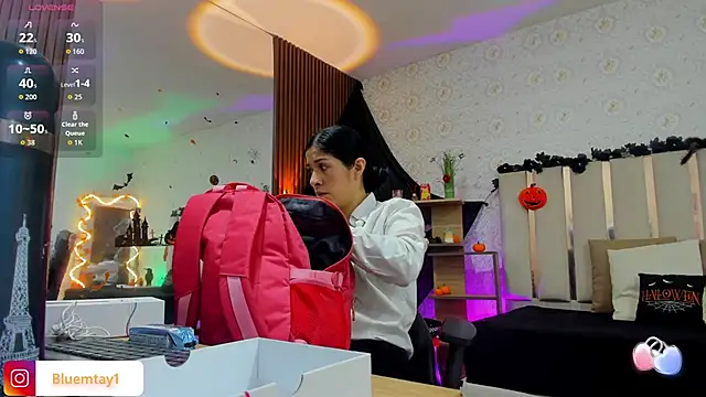 BLUE TAY1 online show from October 27, 12:09 pm