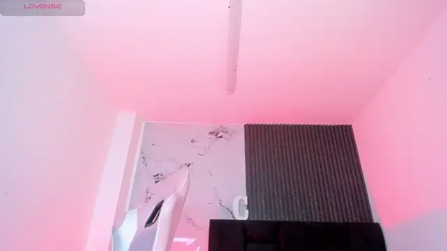 Snapshot of chloesagee chatting on May 15, 11:56 pm chloesagee online show from May 15, 11:56 pm