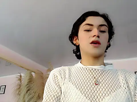 nathalialoes1 online show from October 8, 7:22 pm