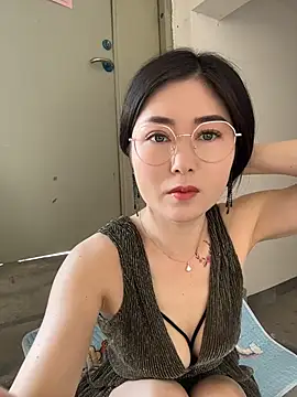 xtt1689999 online show from June 3, 2:47 am