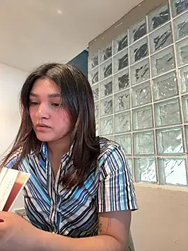 Snapshot of sisylucky chatting on May 4, 3:41 pm sisylucky online show from May 4, 3:41 pm