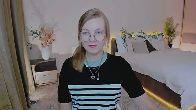 YourUniverser online show from September 14, 11:09 am