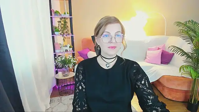 YourUniverser online show from September 20, 10:05 am