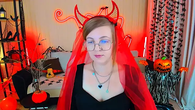 YourUniverser online show from October 28, 4:16 am