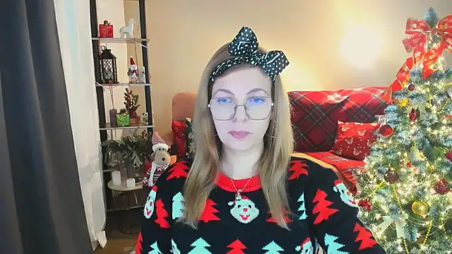 YourUniverser online show from December 17, 9:26 am