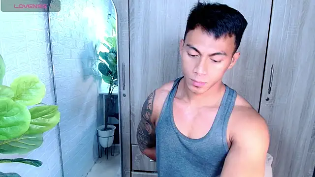 PinooyMilker online show from March 5, 7:21 pm