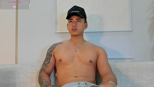 Draven Marceaux online show from June 21, 6:21 pm