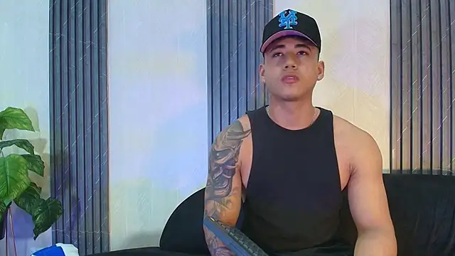 Draven Marceaux online show from August 3, 11:26 am