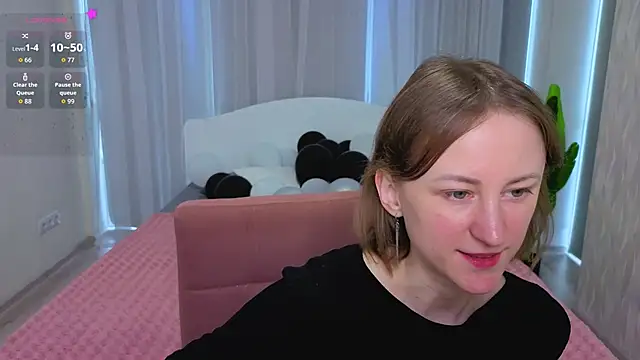 LuluChiiii online show from November 11, 10:48 am