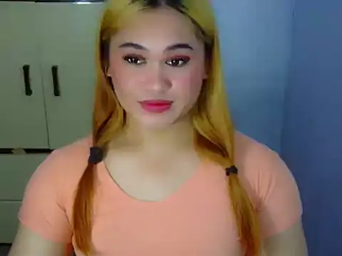 Snapshot of Annierose_ts chatting on February 21, 10:22 pm Annierose ts online show from February 21, 10:22 pm