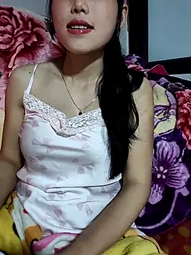 Snapshot of Ingrid428 chatting on January 15, 2:21 pm Ingrid428 online show from January 15, 2:21 pm