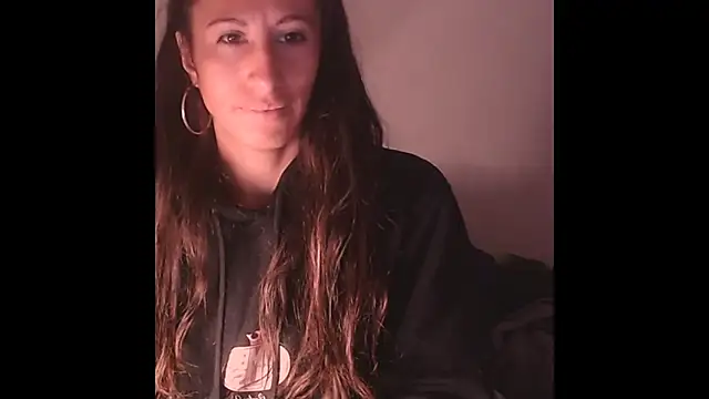 Snapshot of NathaSlave chatting on May 7, 9:36 am NathaSlave online show from May 7, 9:36 am