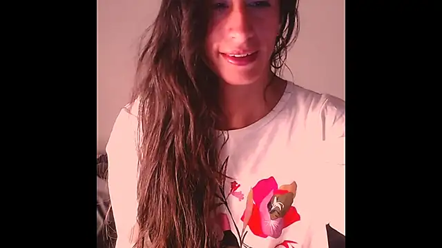 Snapshot of NathaSlave chatting on May 8, 8:08 am NathaSlave online show from May 8, 8:08 am