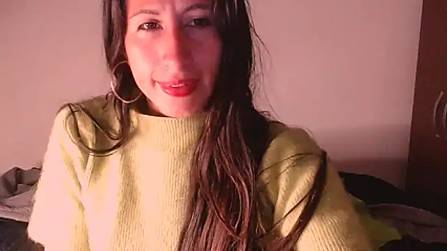 Snapshot of NathaSlave chatting on May 16, 10:36 am NathaSlave online show from May 16, 10:36 am