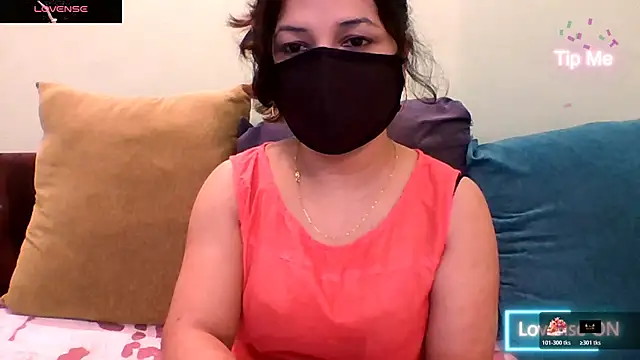 Snapshot of mitali_sanju chatting on October 23, 1:38 am mitali sanju online show from October 23, 1:38 am