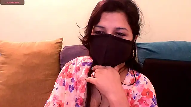 Snapshot of mitali_sanju chatting on November 23, 11:32 am mitali sanju online show from November 23, 11:32 am